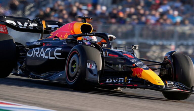 Andar Situmorang SH menyebut, bahwa sirkuit Formula 1 sangat layak dibangun di Pulau Samosir. Menurutnya, dengan keberadaan sirkuit Formula 1 dan menjadikannya sebagai venue balapan F1, maka Pulau Samosir akan semakin eksotis dan akan dengan signifikan menarik wisatawan.