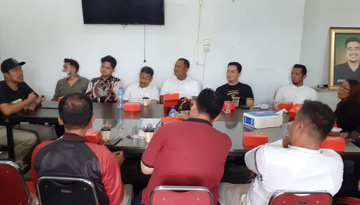 Namun elemen masyarakat mengaku heran kenapa KontraS tak pernah mengadvokasi korban begal itu sendiri.