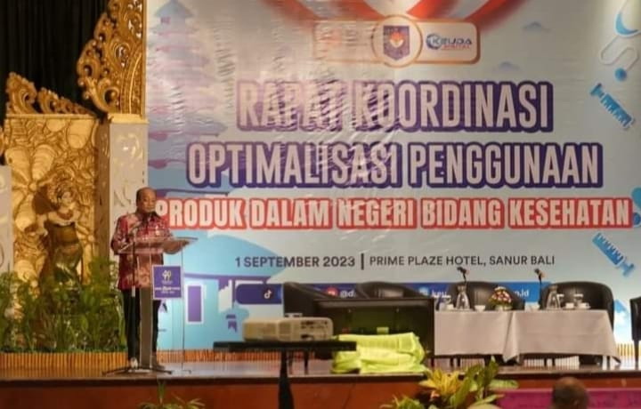 Bupati Pakpak Bharat Franc Bernhard Tumanggor mengikuti Rapat Koordinasi Tentang Optimalisasi Penggunaan Produk Dalam Negeri Bidang Kesehatan di Prime Plaza Hotel Sanur, Denpasar, Bali, Jumat (1/9/2023).
