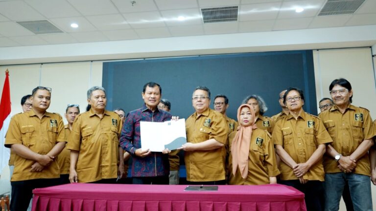 Pengurus Asosiasi Media Konvergensi Indonesia